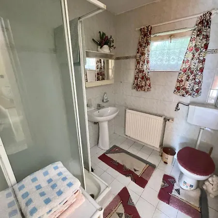 Gyoere Vendeghaz Lejlighed